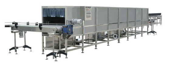 Automatic Flavor Water Hot Filling Machine 15000BHP Integrated Safe