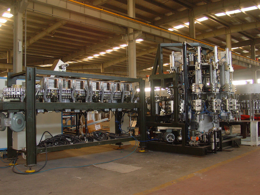 Electric Rotary Bottle Blow Molding Machine , 18000BPH Plastic Bottle Blowing Machine